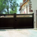 Portail aluminium  Art et Fenètre Contemporain